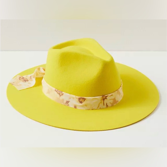 NEW Piper Felt Fedora Wyeth bright Yellow Women's Fashion Hat - Picture 2 of 8